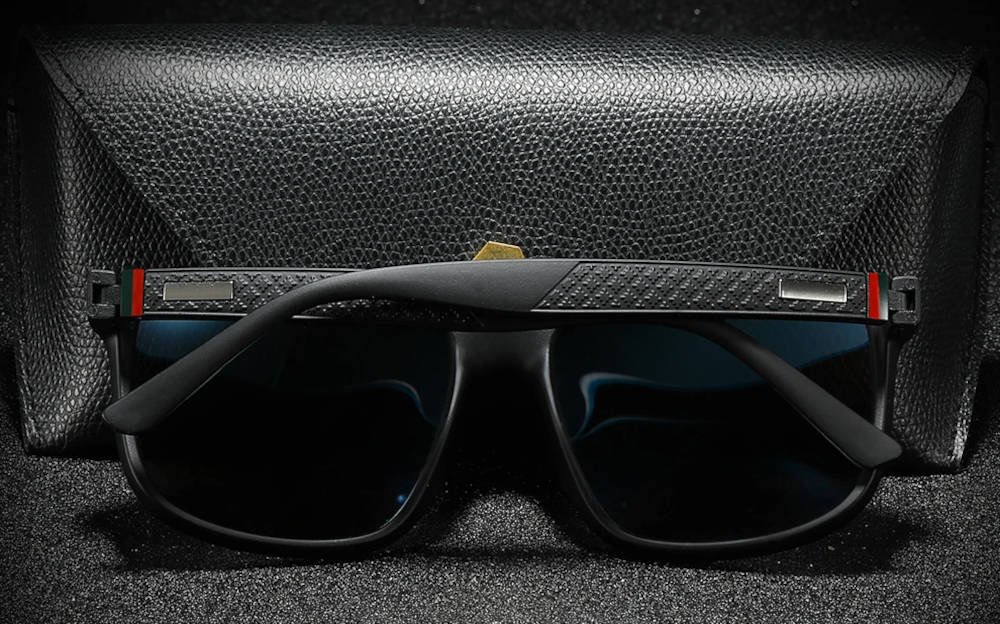 Classic modern polarized sunglasses